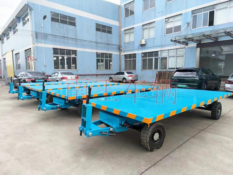 6吨平板拖车蓝色 带减震带刹车工具拖车