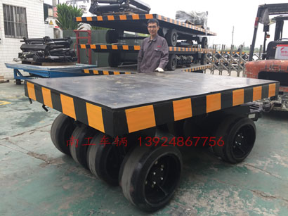 30吨重型8轮平板拖车3I.jpg