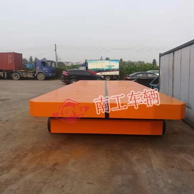 120吨载重王平板拖车2I.jpg