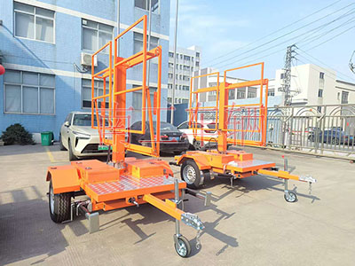 0.2吨带太阳能LED交通诱导屏工具拖车4I.jpg
